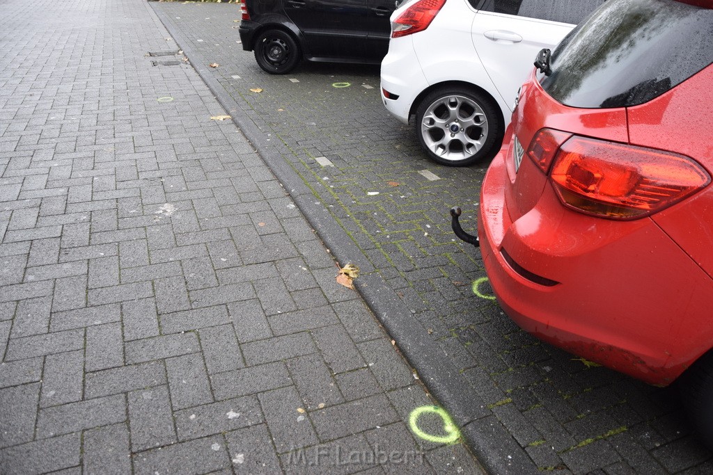 Schussabgaben Koeln Ostheim Frankfurterstr P13.JPG - Miklos Laubert